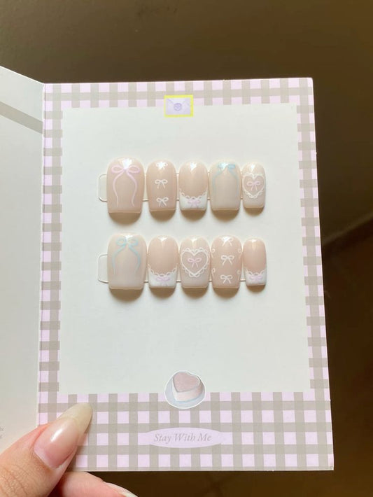 GV981 Nail Display Card for Press-On Nails – Cute Bow Design Nail Presentation Board for Nail Sets Mix Pattern