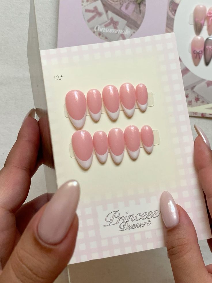 GV981 Nail Display Card for Press-On Nails – Cute Bow Design Nail Presentation Board for Nail Sets Mix Pattern