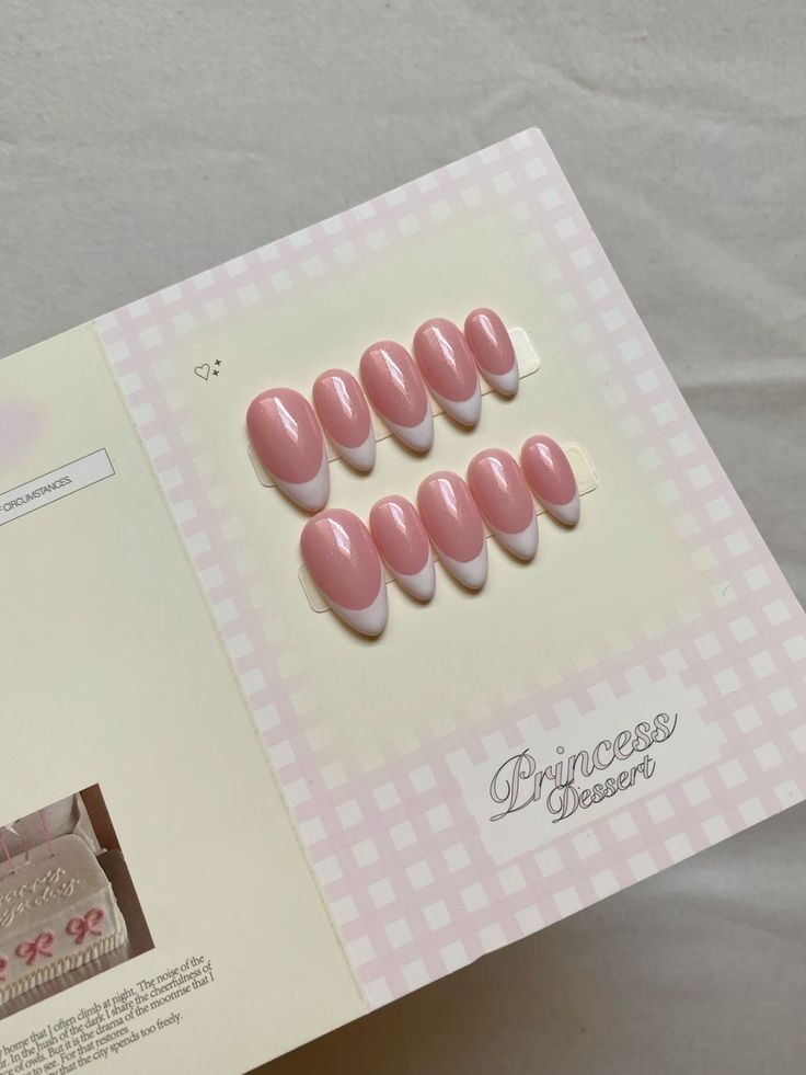 GV981 Nail Display Card for Press-On Nails – Cute Bow Design Nail Presentation Board for Nail Sets Mix Pattern